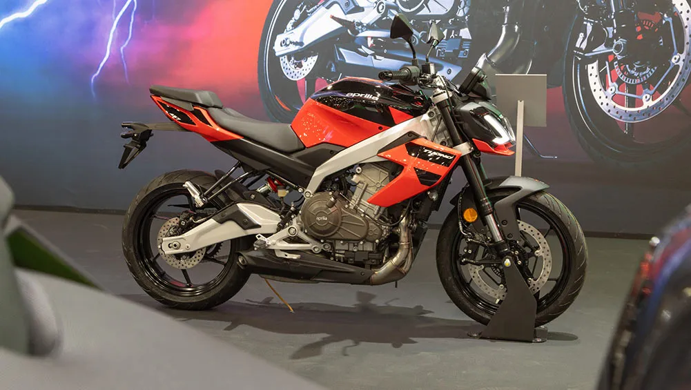 Aprilia Tuono 457 First Ride Review — Italian Engineering Close to Perfection